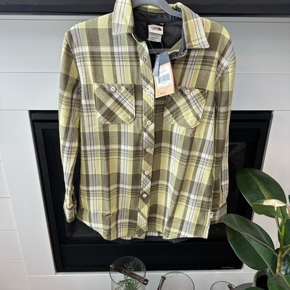NWT THE NORTH FACE LIGHT SHACKET SIZE SMALL GREEN PLAID - Picture 1 of 5